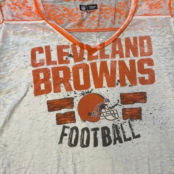 Cleveland Browns XL V-Neck Tee - NFL Football White/Orange - Picture 4 of 9